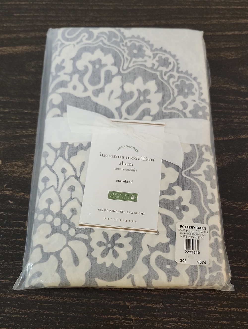 Pottery Barn Lucianna Medallion Standard Pillow Sham- 1 Sham Cotton NWT